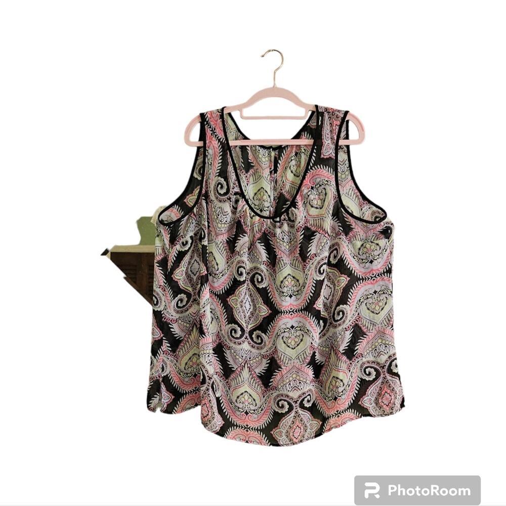 🩷 Sheer Tank. Brand Removed